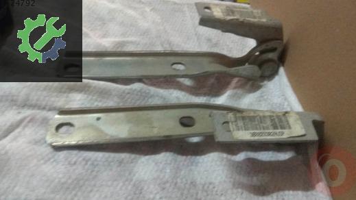 Volkswagen Passat Kapı Menteşesi 3B0823302A çıkma parça
