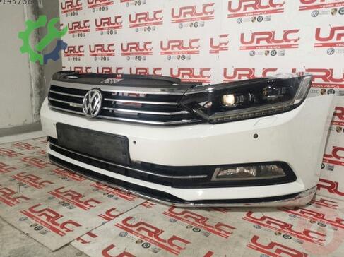 Volkswagen Passat Ön Tampon çıkma parça