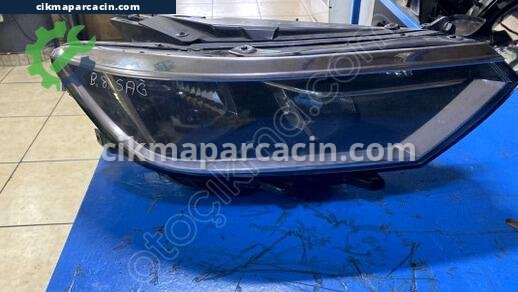 Volkswagen Passat Sağ Ön Far çıkma parça