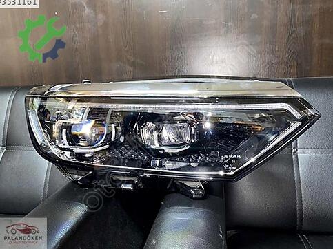 Volkswagen Passat Sağ Ön Far çıkma parça