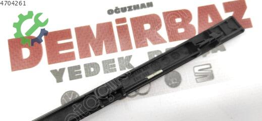Volkswagen Passat Trim 3C0858336 çıkma parça