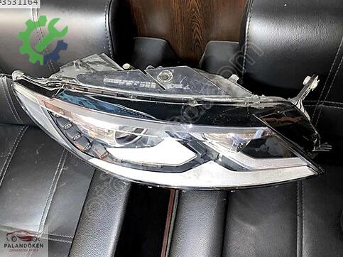 Volkswagen Passat Sağ Ön Far çıkma parça