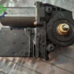 Volkswagen Passat Orijinal Çıkma Cam Motoru