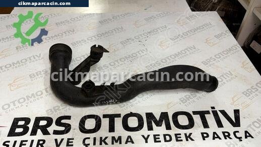 Volkswagen Passat Turbo Borusu çıkma parça
