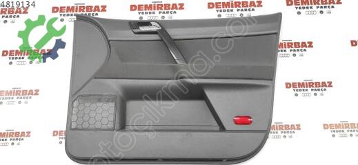Volkswagen Polo Kapı Döşemesi 6Q4867012 çıkma parça
