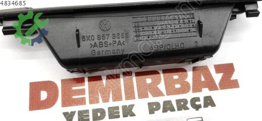 Volkswagen Polo Göğüs 6X0857365 çıkma parça