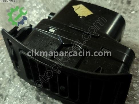 Volkswagen Polo Kalorifer Izgarası çıkma parça