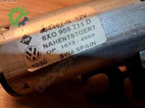 Çıkma Orijinal Arka Silecek Motoru Volkswagen Polo 2000-2002 6X0955711D