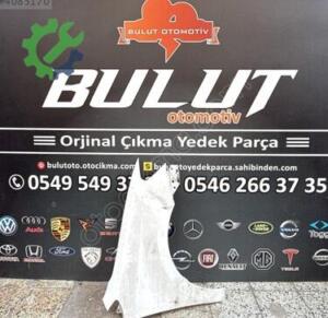 Vw polo beyaz orjinal çıkma sağ çamurluk 2010-2016