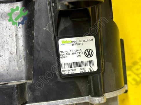 Volkswagen T-Roc Sol Sis Farı 2GA941056 çıkma parça