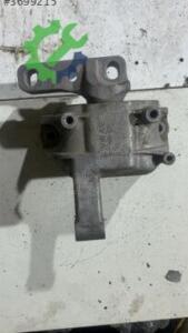 VW Tiguan 5N0199262L Motor Takozu – Oto Çıkma Parça