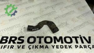 VW Transporter T5-Tdı-Axd-Axe Radyatör Üst Hortumu 7H0122101E
