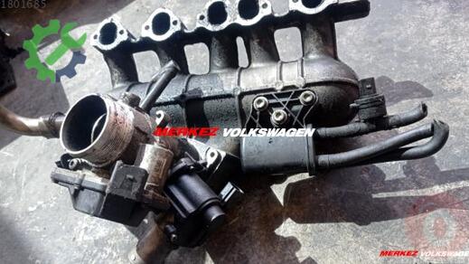 Volkswagen Transporter Gaz Kelebeği 076128063A çıkma parça