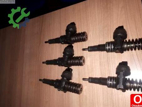 Volkswagen Touareg Enjektör çıkma parça
