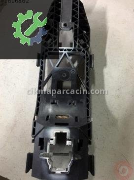 Volkswagen Polo Sağ Ön Kapı Kolu 5N0839885H çıkma parça