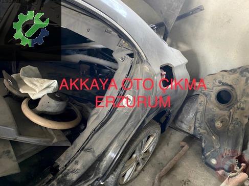Mercedes-Benz CLA Sol Arka Çamurluk çıkma parça