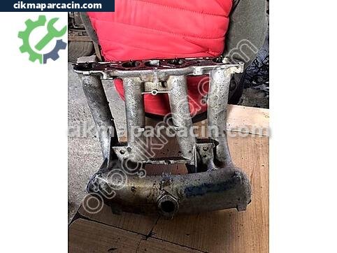 Mercedes-Benz 200 Emme Manifoldu çıkma parça