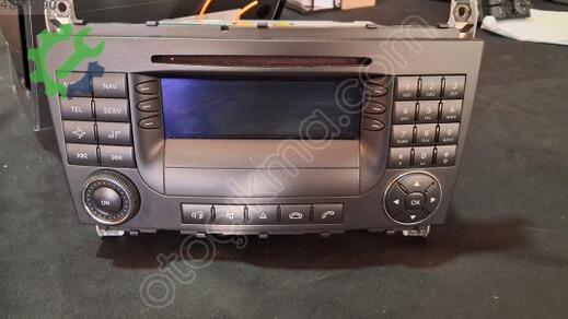 Mercedes-Benz C Serisi Cd Changer çıkma parça