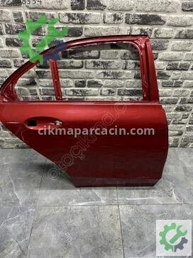 Mercedes-Benz C Serisi Sağ Arka Kapı çıkma parça