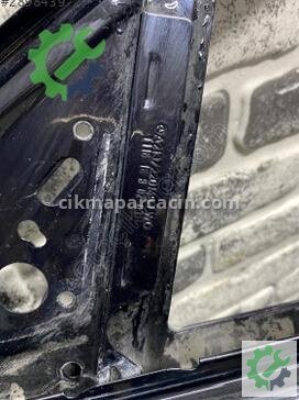 Mercedes-Benz E Serisi Sol Ön Kapı çıkma parça
