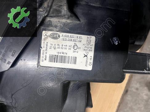 Mercedes-Benz Vito Sağ Ön Far çıkma parça