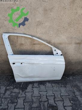 Volkswagen Polo Sağ Ön Kapı çıkma parça