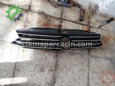 Volkswagen Passat Ön Panjur çıkma parça