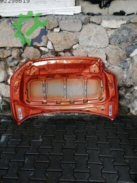 Volkswagen Polo Ön Kaput çıkma parça