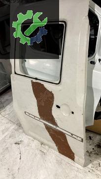 Volkswagen Caddy Sağ Kapı KAPI2013 çıkma parça