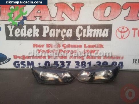 Volkswagen Polo Sağ Ön Far çıkma parça