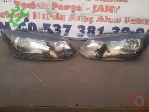 Volkswagen Polo Sağ Ön Far çıkma parça