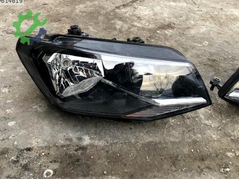 Volkswagen Caddy Sağ Ön Far çıkma parça