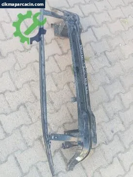 Volkswagen Tiguan Ön Tampon Demiri çıkma parça