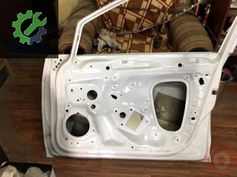 Volkswagen Golf Sağ Ön Kapı çıkma parça