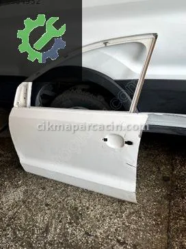 Volkswagen Polo Sol Ön Kapı çıkma parça