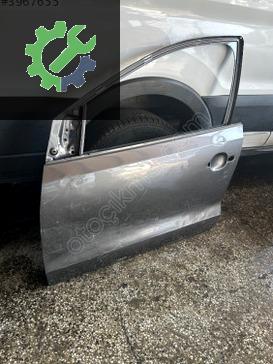 Volkswagen Polo Sol Ön Kapı çıkma parça