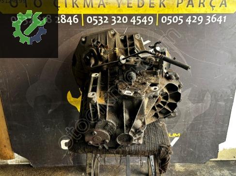 Ford Focus Şanzıman Komple XS4R-7F096 çıkma parça