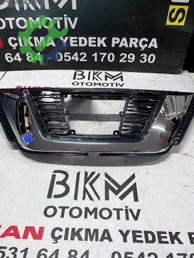 Nissan X-Trail Panjur çıkma parça