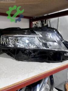 Nissan X-Trail Orijinal Çıkma Sağ Far