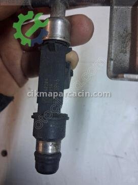 Opel Vectra Enjektör 25313846 çıkma parça