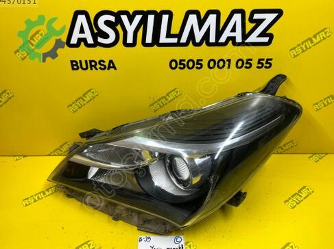 Toyota Yaris Mercekli Far çıkma parça