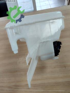 Toyota Yaris Yedek Su Deposu 85315-52170 çıkma parça