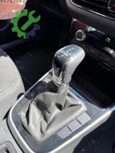 Yeni Skoda Fabia Otomatik Vites Topuzu Hatasız Orijinal