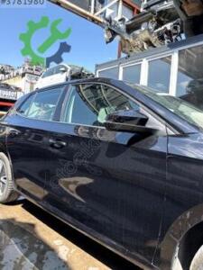 Yeni Skoda Fabia Sağ Ön Kapı Hatasız Orijinal