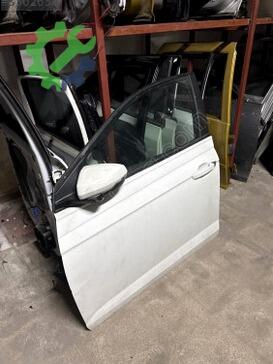 Volkswagen Polo Sol Ön Kapı çıkma parça