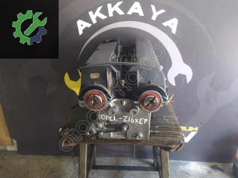 Opel Astra Silindir Kapağı 24461591 çıkma parça