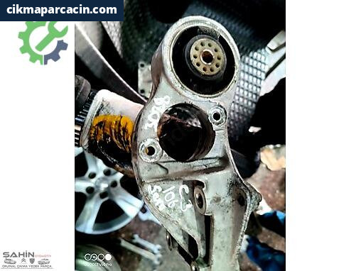 Citroen Saxo Motor Takozu 009AE15 çıkma parça