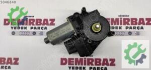 0130821786 AUDI A4 B5 SAĞ ÖN CAM MOTORU