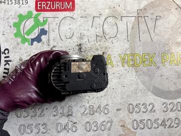 Volkswagen Passat Gaz Kelebeği 0280750009 çıkma parça