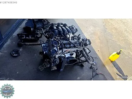 Volkswagen Golf Silindir Kapak 03C103358 çıkma parça